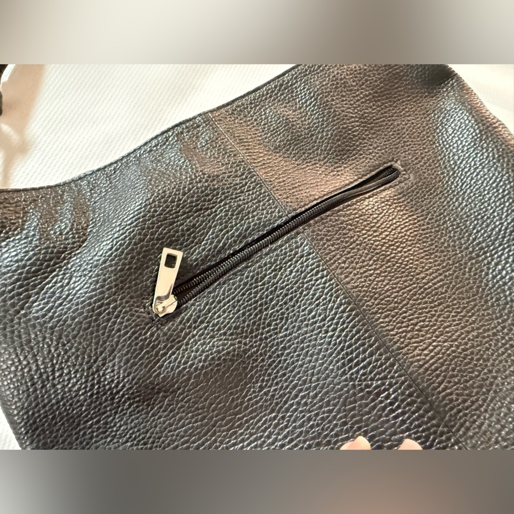 Borse in Pelle Soft Pebble Leather Black Crossbody Bag - Picture 5 of 14